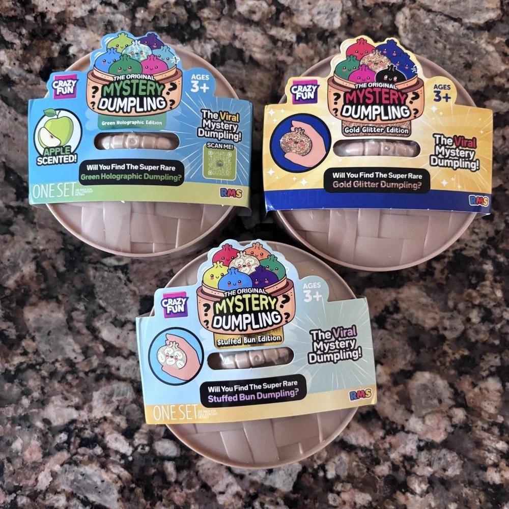 RMS Mystery Dumpling Editions Apple Scented Stuffed And Gold Glitter Squishy New
